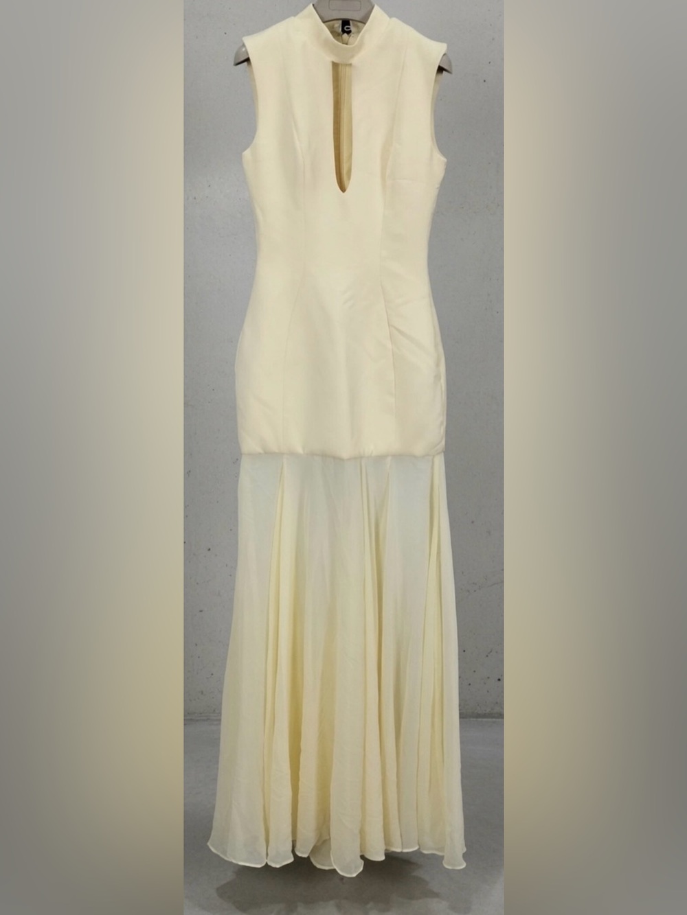 HOUSE OF CB 'Raphaella' Butter Yellow Keyhole Maxi Dress/Small US4-6 $299 - Picture 9 of 12